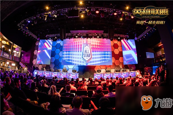 LGD Gaming 官方宣布：前 EDGY 辅助 YCX 正式加入，共同迎接新赛季！